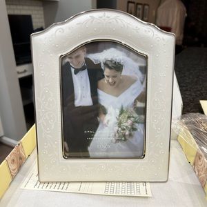 Lenox Opal Innocence Wedding Picture Frame